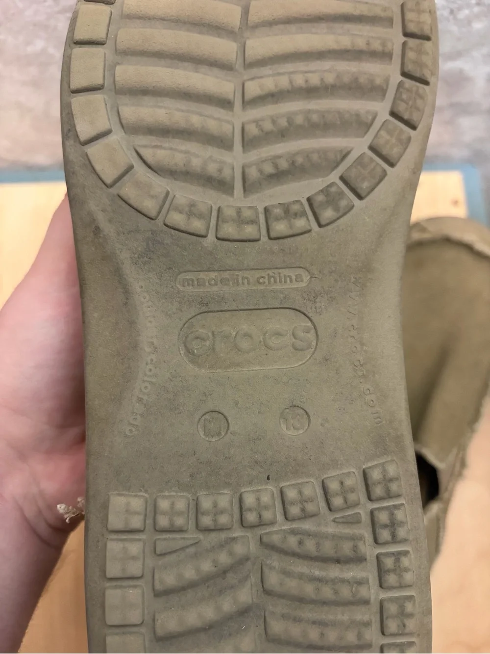 Crocs Santa Cruz Loafer men’s size 13